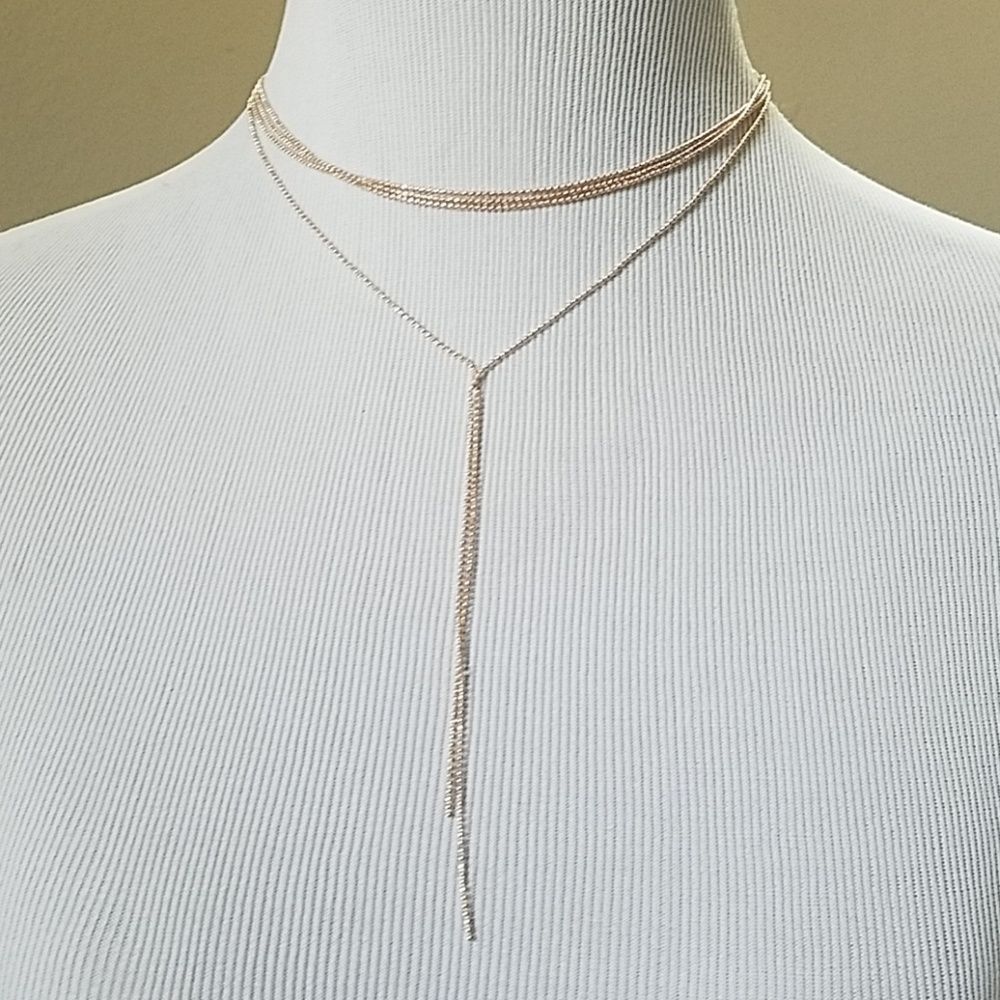 8 Other Reasons 9 lives choker in rose gold